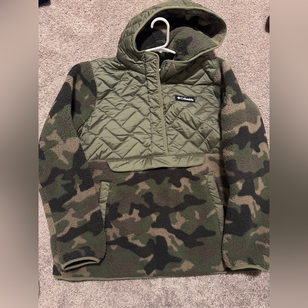 Columbia Green Camo Pullover Hoodie
